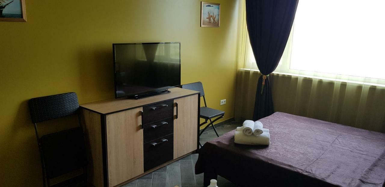 7 Days Apartments Апартаменты В Затоке Zatoka Exteriör bild